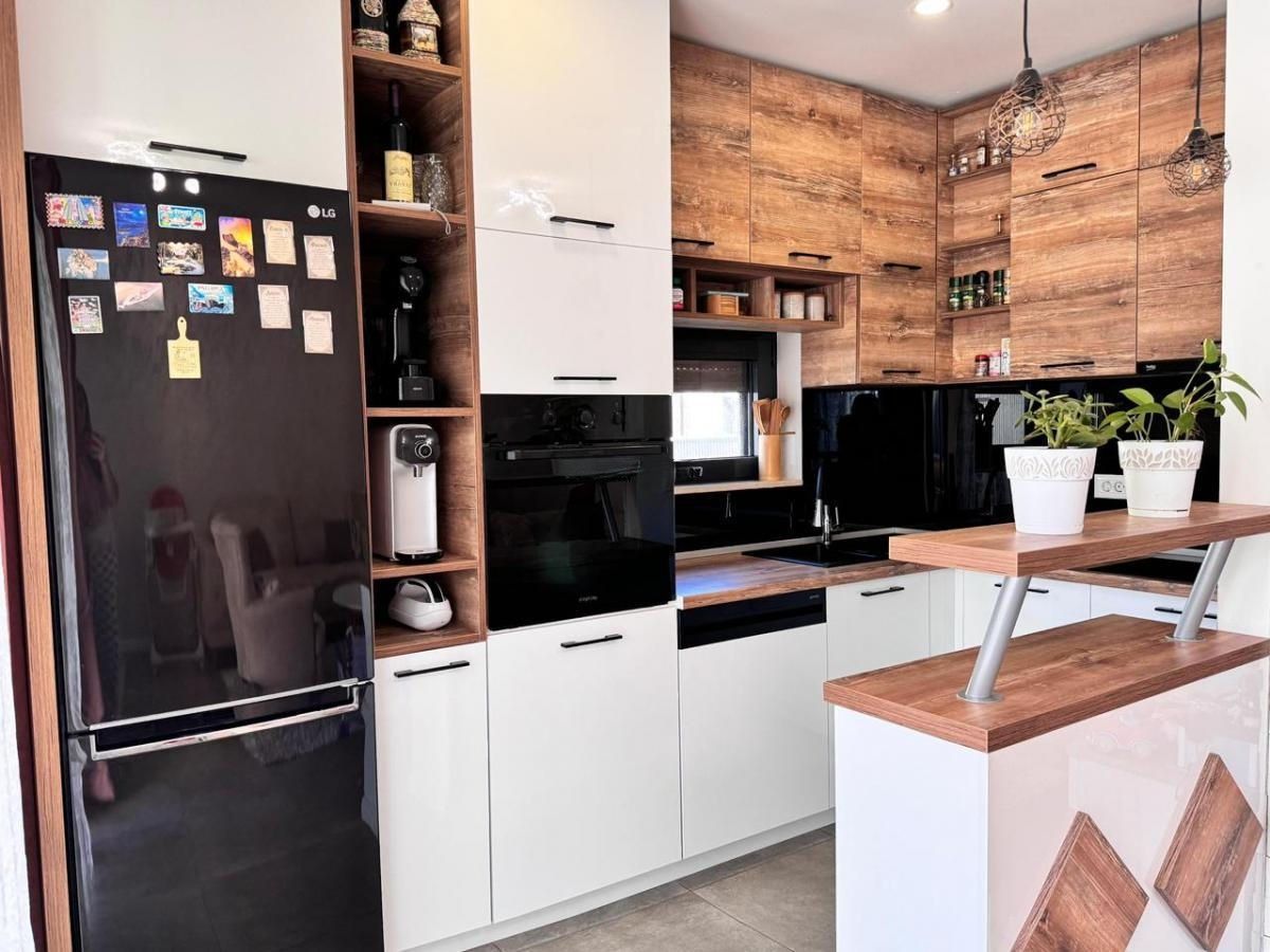 Apartments in Tivat, Montenegro, 77m2 - for 320&nbsp;000€ - Ref: 72557 photo 4