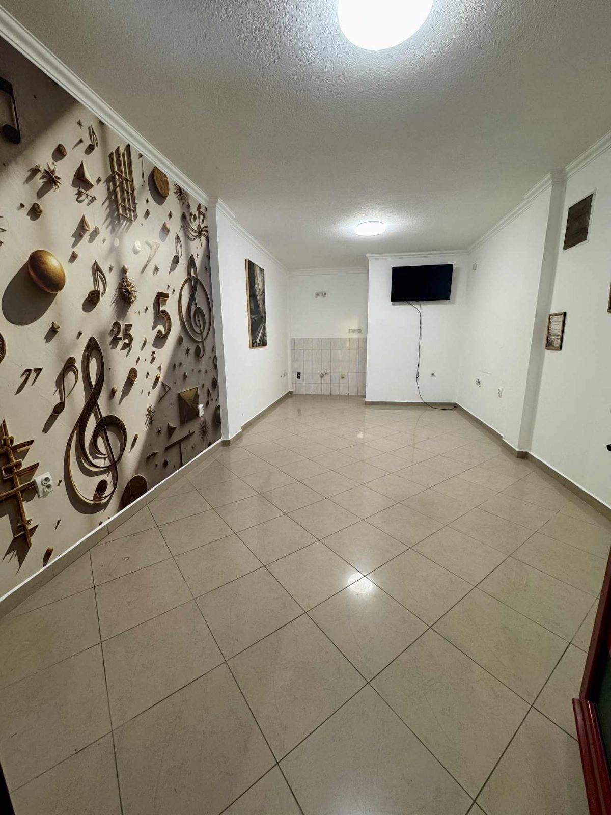 Офис в Баре, Черногория, 25м2 - стоимость 130&nbsp;000€ - Ref: 72652 фото 1