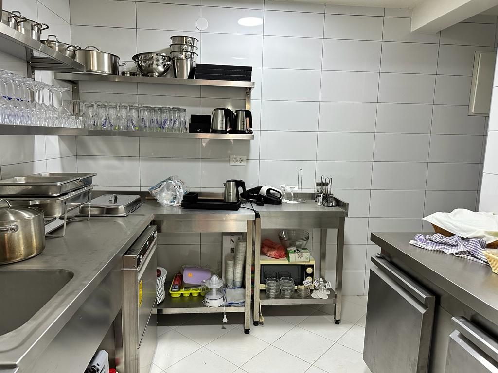 Отель в Добра воде, Черногория, 400м2 - стоимость 800&nbsp;000€ - Ref: 72661 фото 4