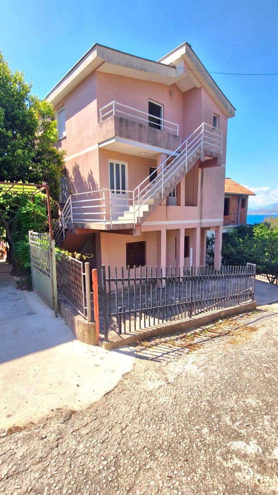 Таунхаус в Утехе, Черногория, 150м2 - стоимость 197&nbsp;000€ - Ref: 72658 фото 1