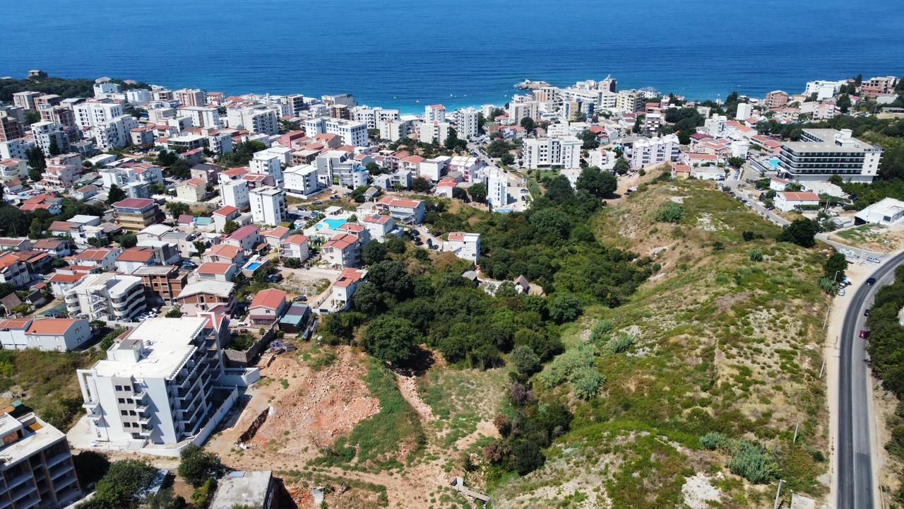 Land in Dobra Voda, Montenegro, 1 500m2 - for 380€ - Ref: 72669 photo 2