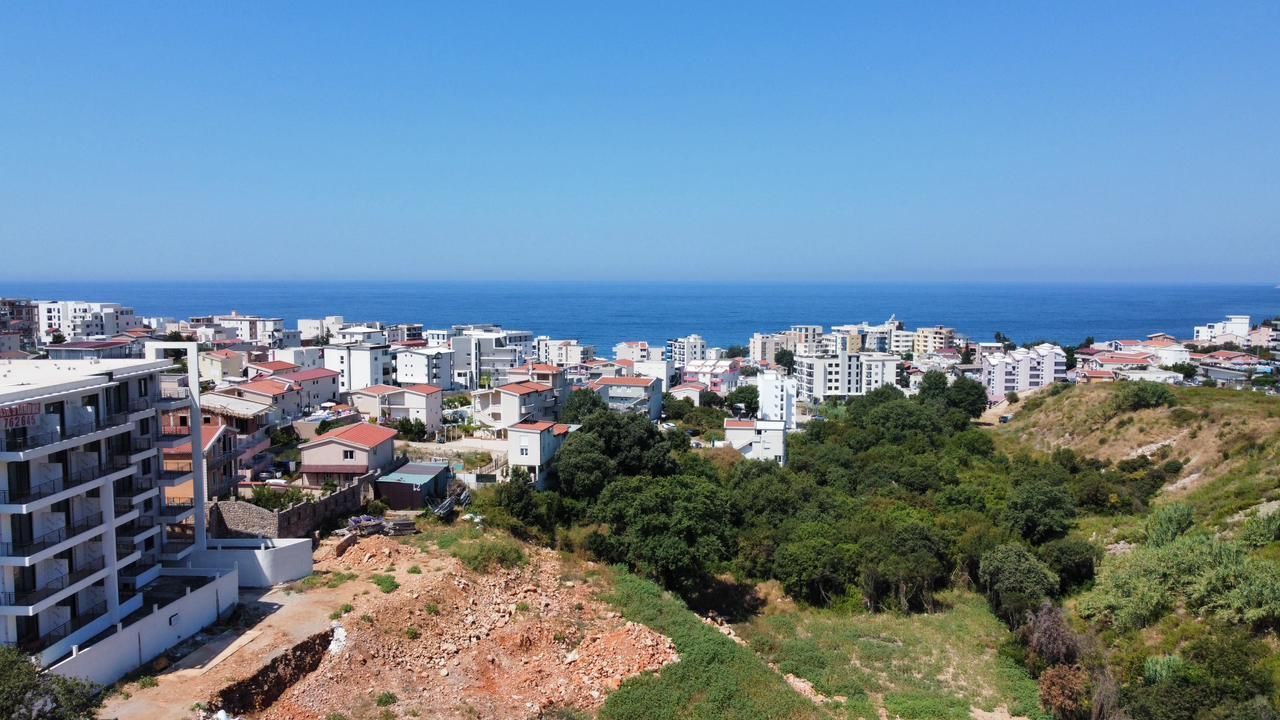 Land in Dobra Voda, Montenegro, 1 500m2 - for 380€ - Ref: 72669 photo 3