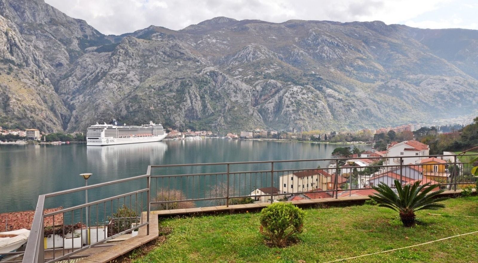 Апартаменты в Которе, Черногория, 76м2 - стоимость 272&nbsp;000€ - Ref: 72692 фото 3