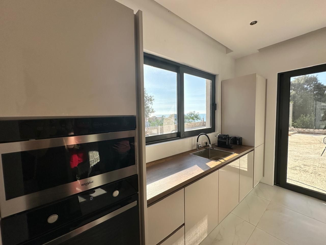 Вилла в Утехе, Черногория, 209м2 - стоимость 370&nbsp;000€ - Ref: 72700 фото 13