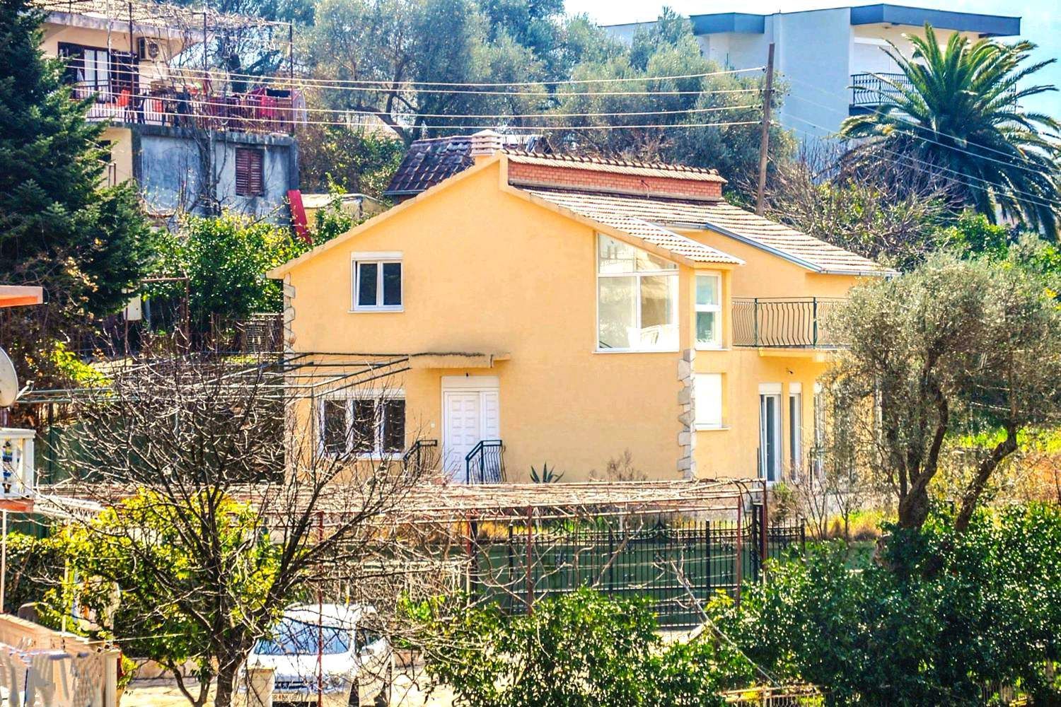 Дом в Баре, Черногория, 188м2 - стоимость 227&nbsp;000€ - Ref: 72727 фото 1
