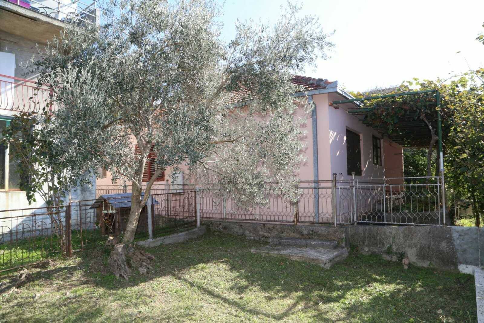 Коттедж в Баре, Черногория, 138м2 - стоимость 147&nbsp;000€ - Ref: 72728 фото 1