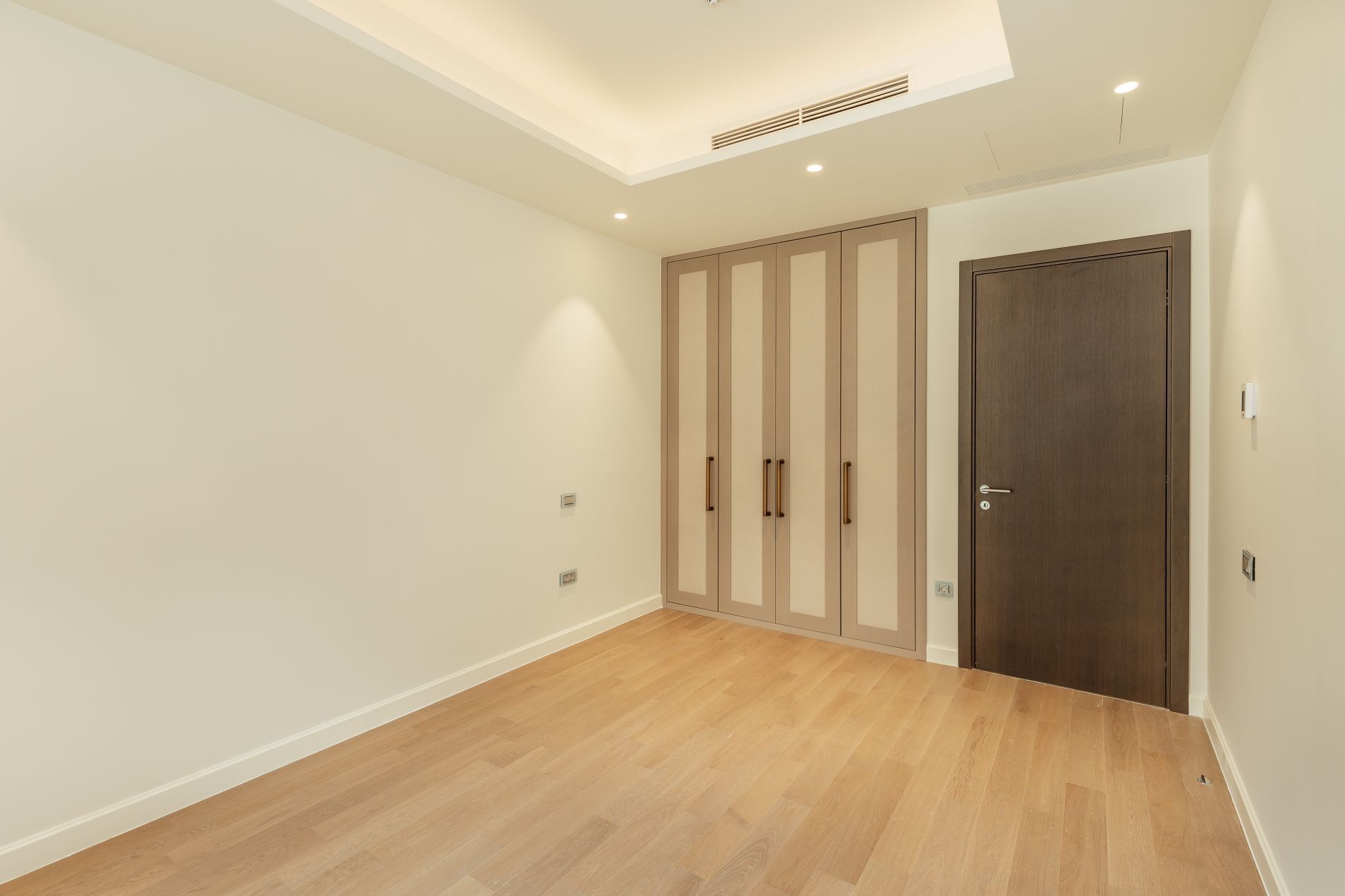 Апартаменты в Герцег-Нови, Черногория, 171м2 - стоимость 1&nbsp;385&nbsp;000€ - Ref: 72757 фото 3