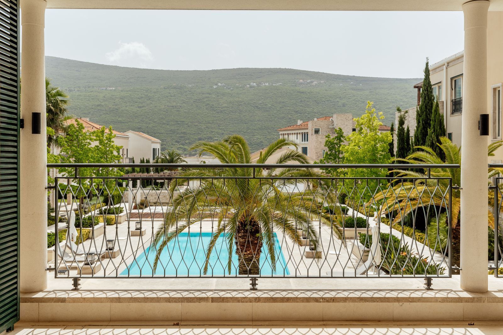 Апартаменты в Герцег-Нови, Черногория, 171м2 - стоимость 1&nbsp;385&nbsp;000€ - Ref: 72757 фото 8