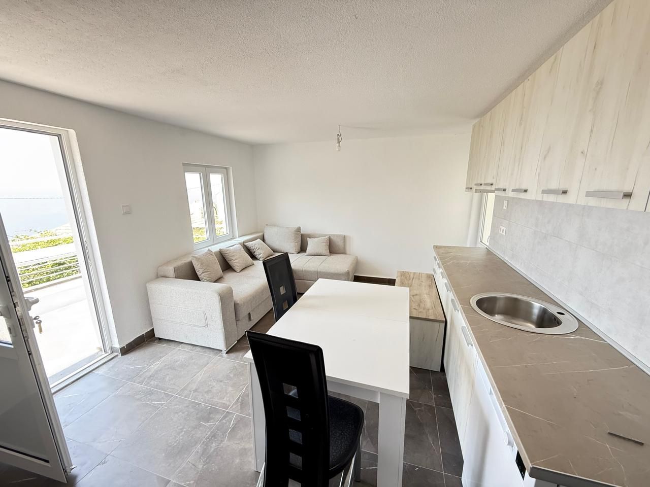 Willa w Dobra Voda, Czarnogóra, 136m2 - koszt 185&nbsp;000€ - Ref: 72776 zdjęcia 3