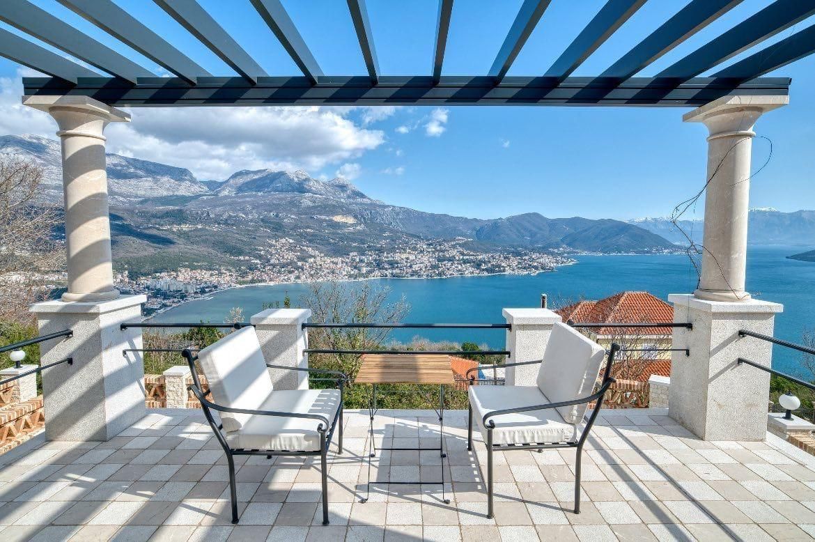 Вилла в Герцег-Нови, Черногория, 168м2 - стоимость 990&nbsp;000€ - Ref: 72805 фото 2