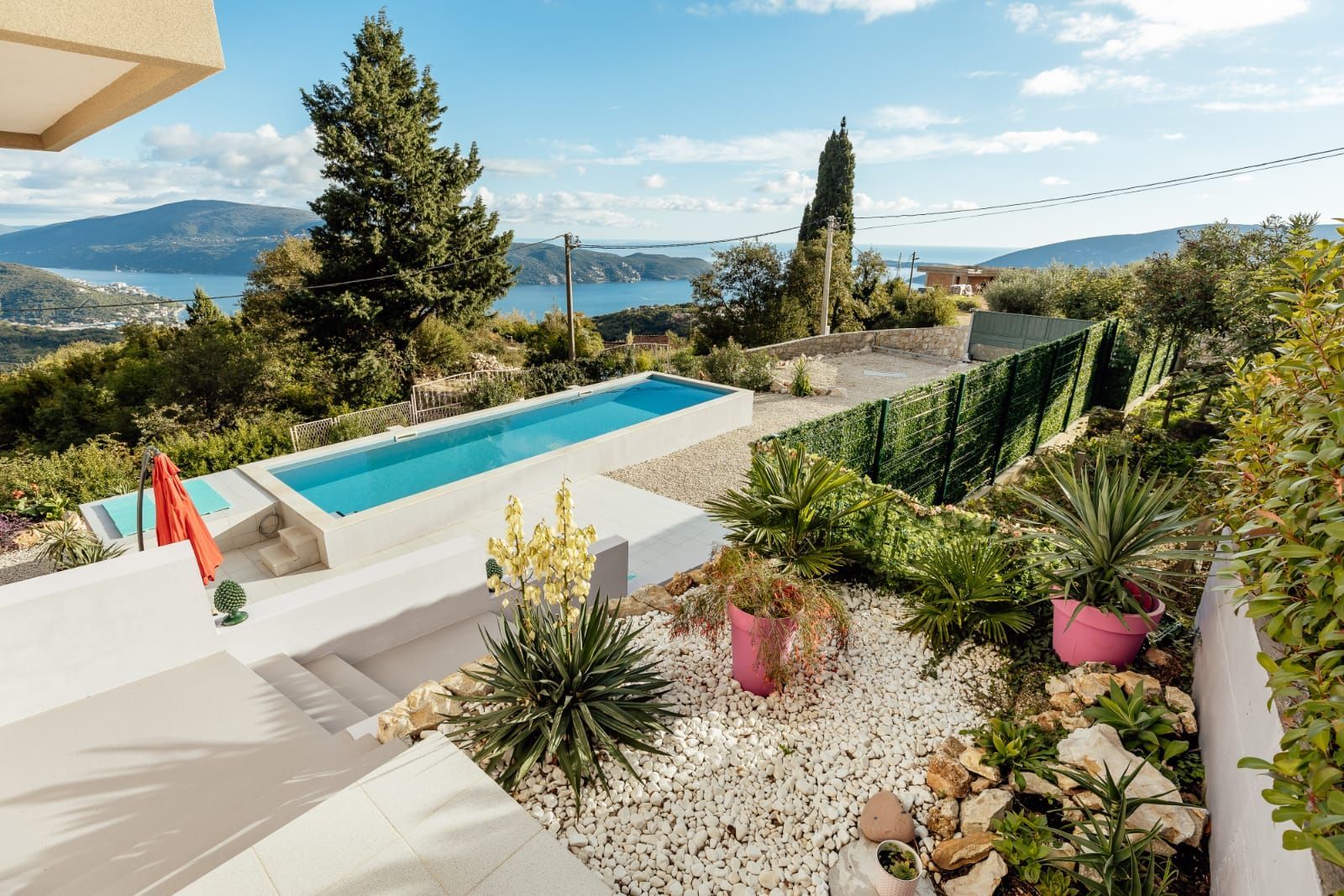 Вилла в Герцег-Нови, Черногория, 205м2 - стоимость 499&nbsp;000€ - Ref: 72807 фото 1