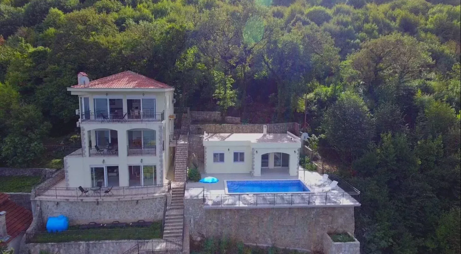 Вилла в Которе, Черногория, 424м2 - стоимость 1&nbsp;200&nbsp;000€ - Ref: 72812 фото 2