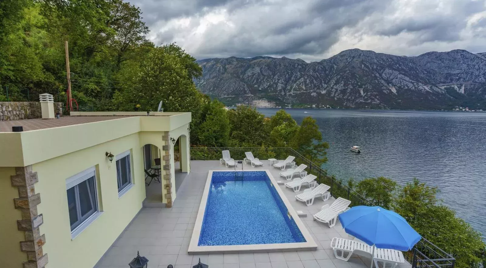 Вилла в Которе, Черногория, 424м2 - стоимость 1&nbsp;200&nbsp;000€ - Ref: 72812 фото 4