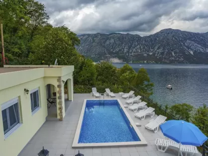 Вилла в Которе, Черногория, 424м2 - стоимость 1&nbsp;200&nbsp;000€ - Ref: 72812 фото 4