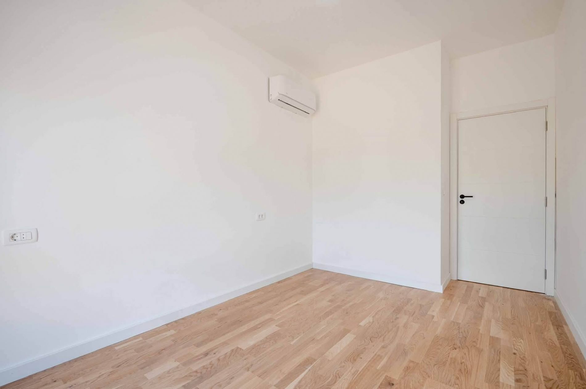 Апартаменты в Баре, Черногория, 65м2 - стоимость 185&nbsp;000€ - Ref: 72814 фото 4