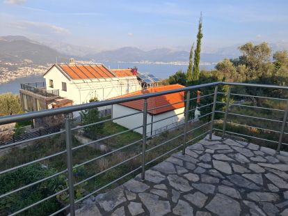Вилла в Крашичах, Черногория, 130м2 - стоимость 440&nbsp;000€ - Ref: 72844 фото 1