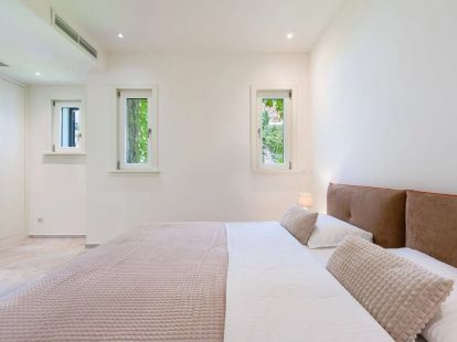 Апартаменты в Тивате, Черногория, 104м2 - стоимость 1&nbsp;150&nbsp;000€ - Ref: 72852 фото 4
