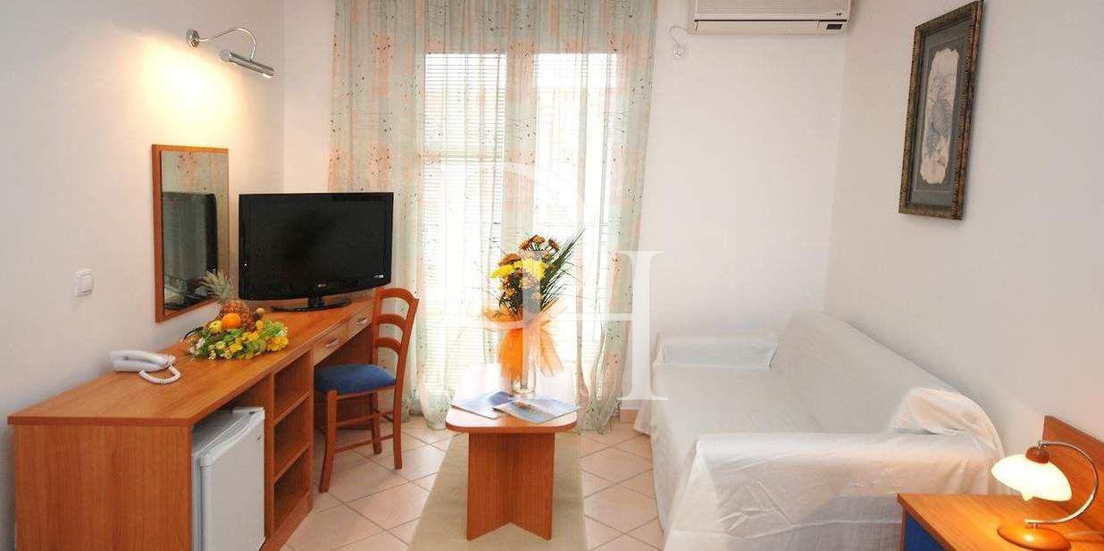 Отель в Бечичах, Черногория, 380м2 - стоимость 2&nbsp;317&nbsp;500€ - Ref: 331 фото 6