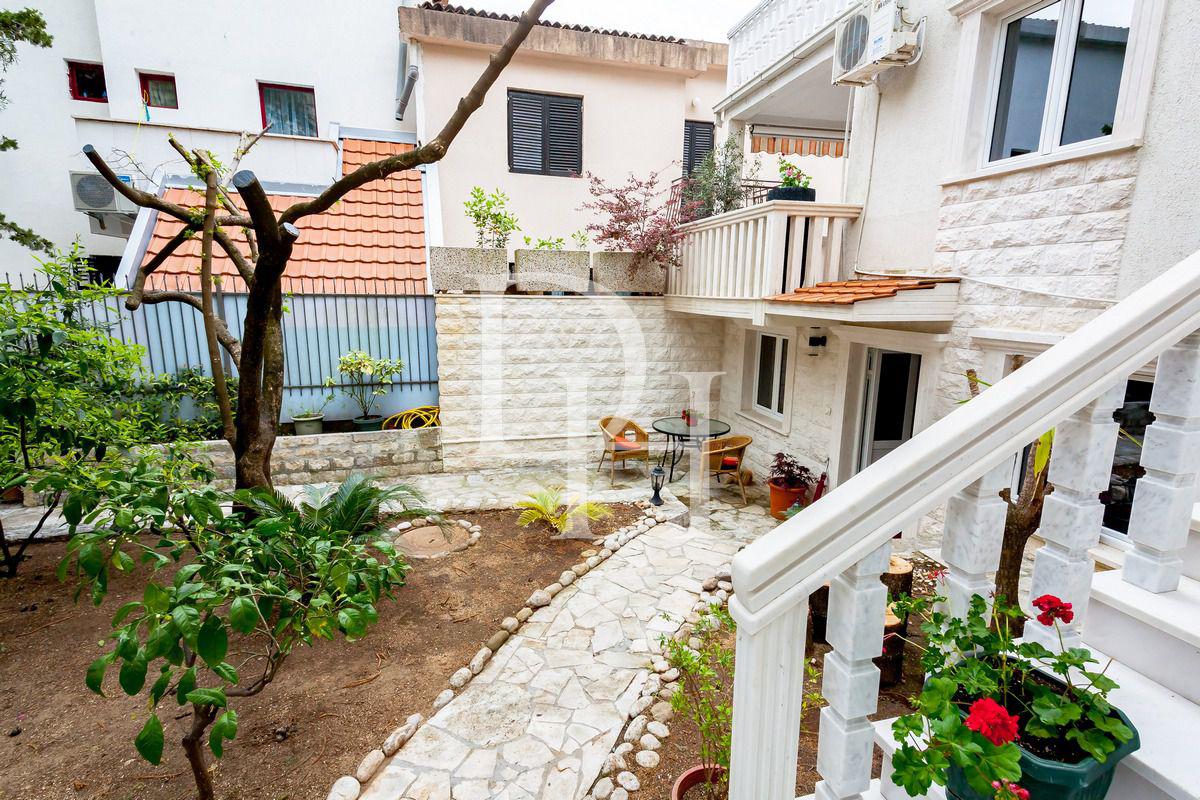 Таунхаус в Будве, Черногория, 130м2 - стоимость 350&nbsp;000€ - Ref: 4548 фото 1