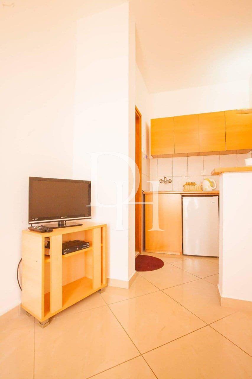 Villa in Dobra Voda, Montenegro, 400m2 - for 620&nbsp;000€ - Ref: 9353 photo 7