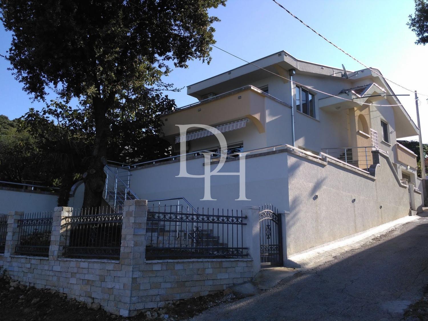 Willa w Utehe, Czarnogóra, 215m2 - koszt 195&nbsp;000€ - Ref: 10531 zdjęcia 1