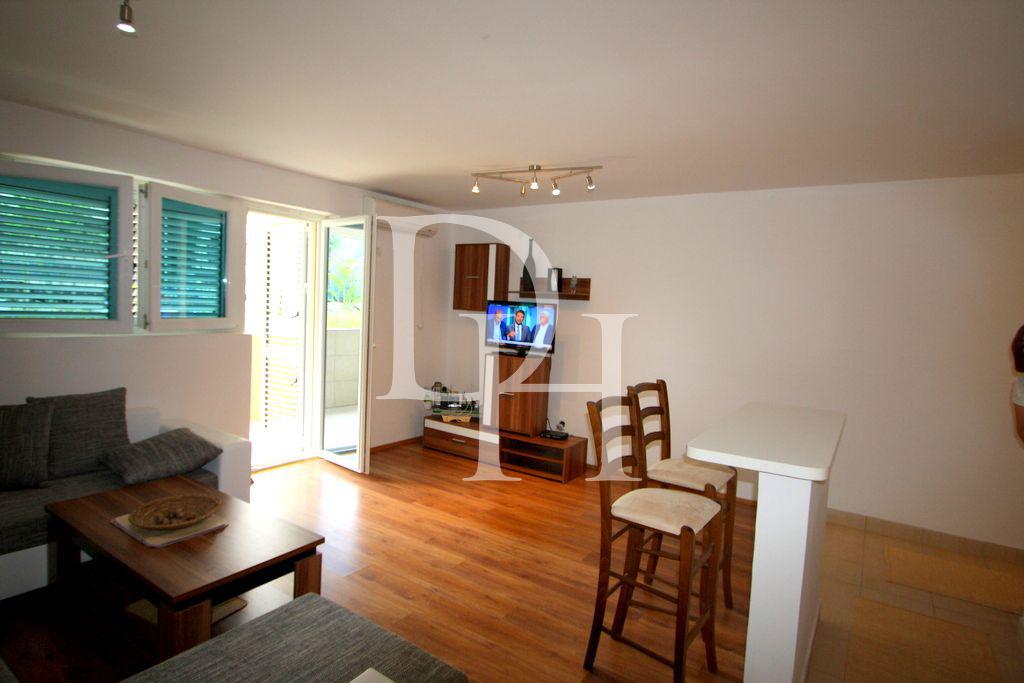 Апартаменты в Биела, Черногория, 65м2 - стоимость 100&nbsp;000€ - Ref: 10449 фото 3