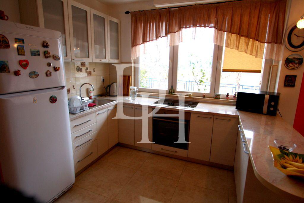 Апартаменти у Герцег-Нові, Чорногорія, 90м2 - вартість 130&nbsp;000€ - Ref: 10627 фото 3