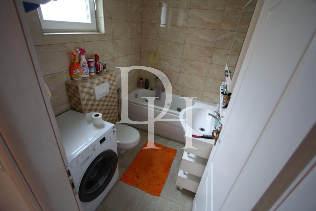 Апартаменти у Герцег-Нові, Чорногорія, 90м2 - вартість 130&nbsp;000€ - Ref: 10627 фото 4