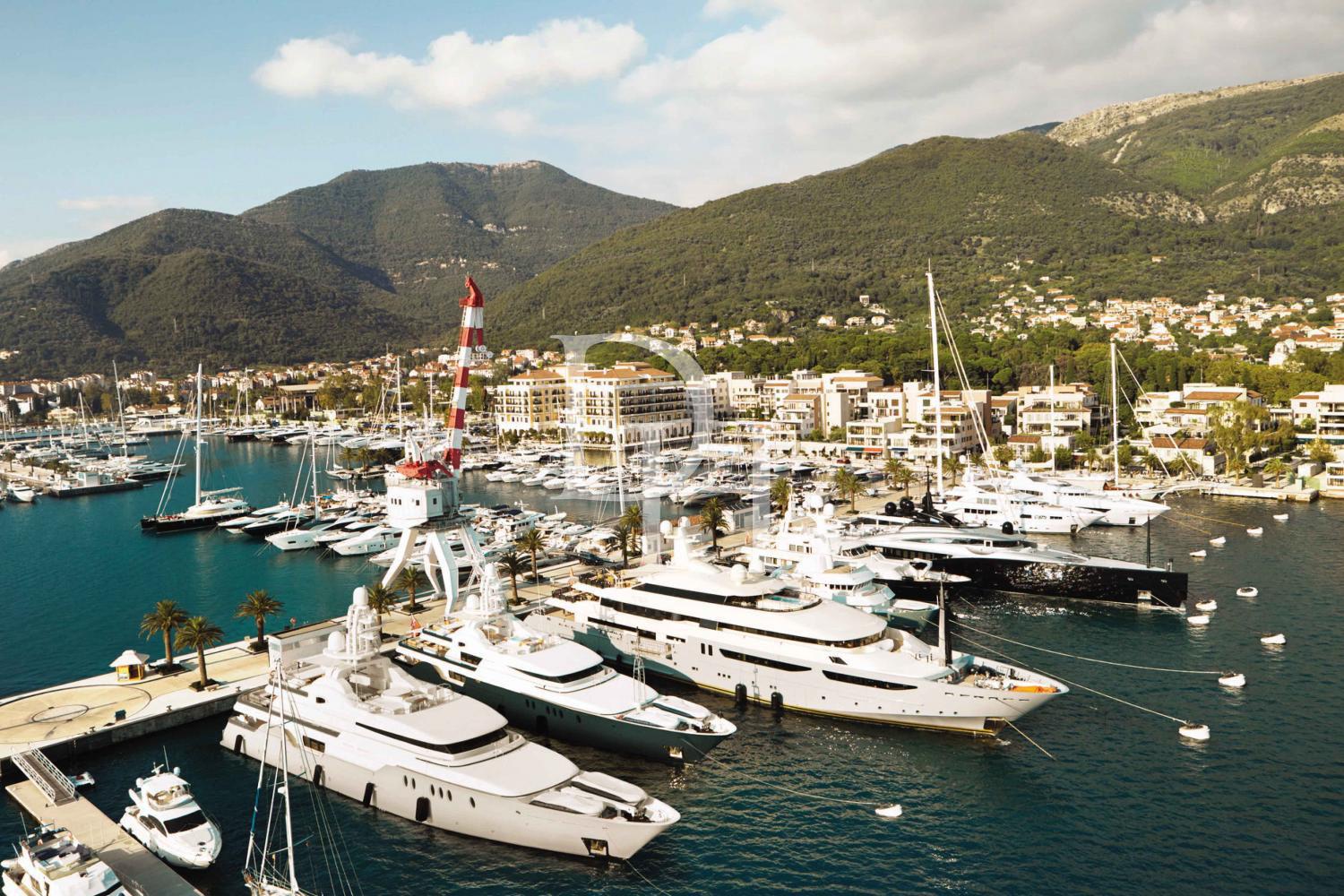 Mieszkania w Tivat, Czarnogóra, 123m2 - koszt 443&nbsp;000€ - Ref: 10859 zdjęcia 14