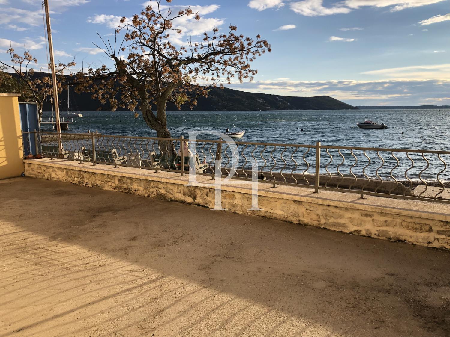 Mieszkania w Herceg Novi, Czarnogóra, 100m2 - koszt 360&nbsp;000€ - Ref: 10844 zdjęcia 1