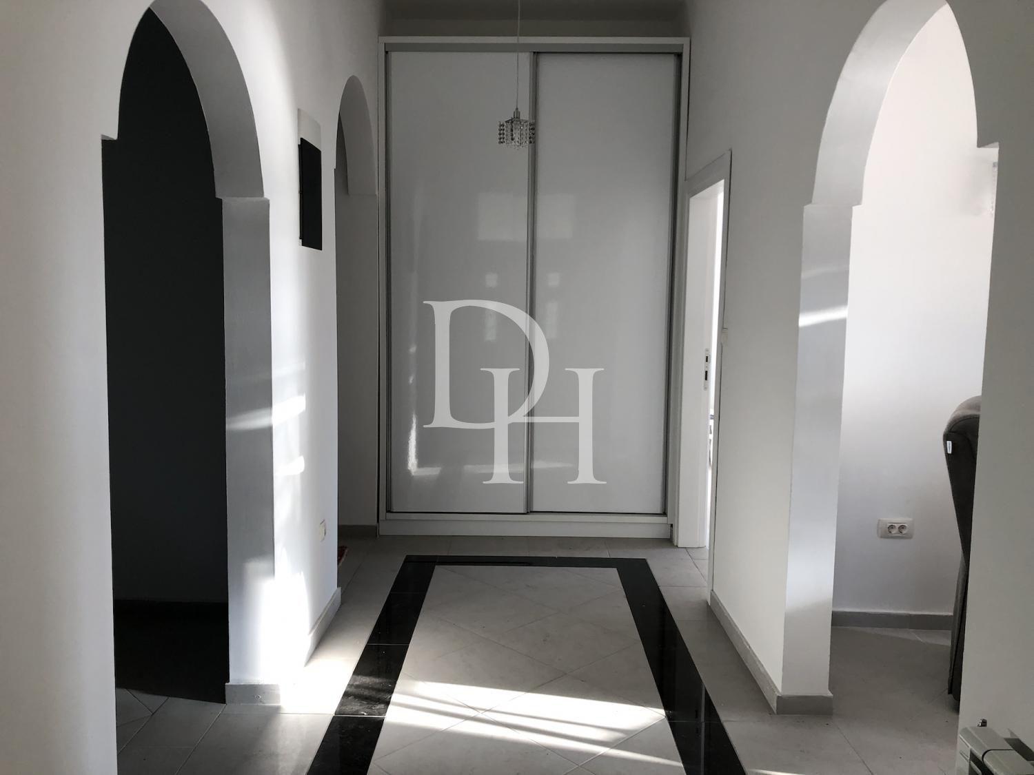 Mieszkania w Herceg Novi, Czarnogóra, 100m2 - koszt 360&nbsp;000€ - Ref: 10844 zdjęcia 5