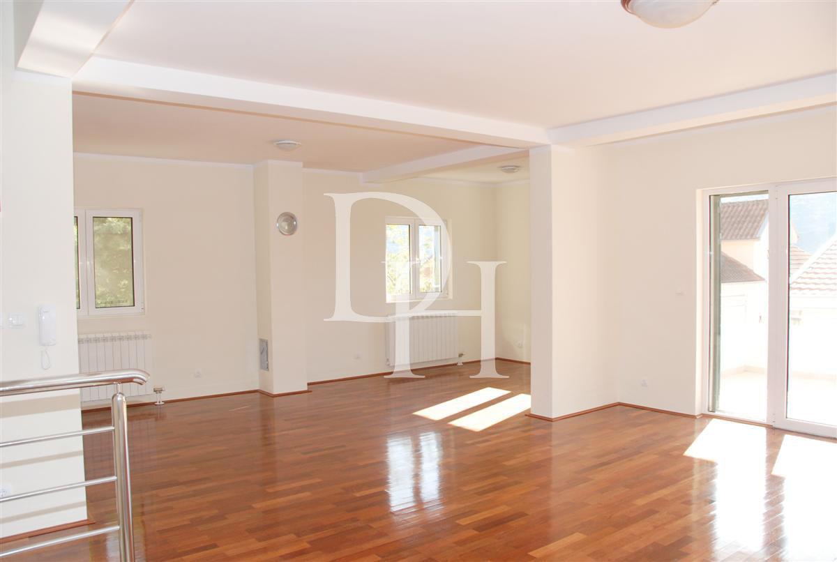 Вилла в Kumbor в Герцег-Нови, Черногория - стоимость 320&nbsp;000€ - Ref: 11041 фото 5