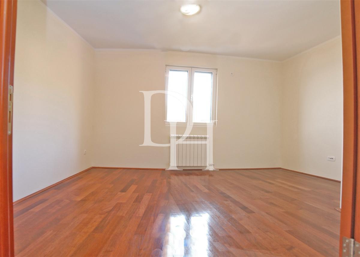 Вилла в Kumbor в Герцег-Нови, Черногория - стоимость 320&nbsp;000€ - Ref: 11041 фото 6