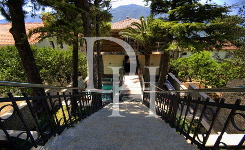 Готель в Dobrota у Которі, Чорногорія - Ref: 11117 фото 2