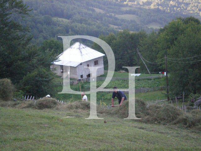 Участок в Жабляке, Черногория, 1 000м2 - стоимость 12&nbsp;000€ - Ref: 11408 фото 4