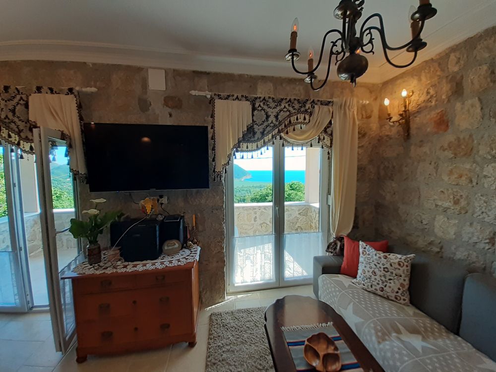 Вилла в Будве, Черногория, 245м2 - стоимость 520&nbsp;000€ - Ref: 14318 фото 25