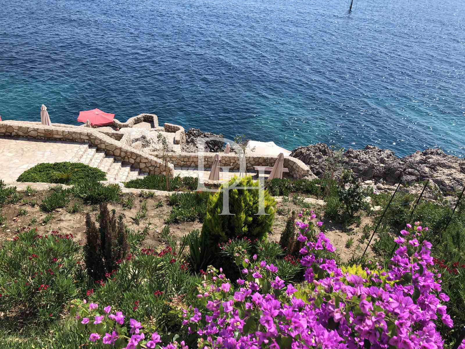 Апартаменты в Добра воде, Черногория, 46м2 - стоимость 129&nbsp;900€ - Ref: 14802 фото 1