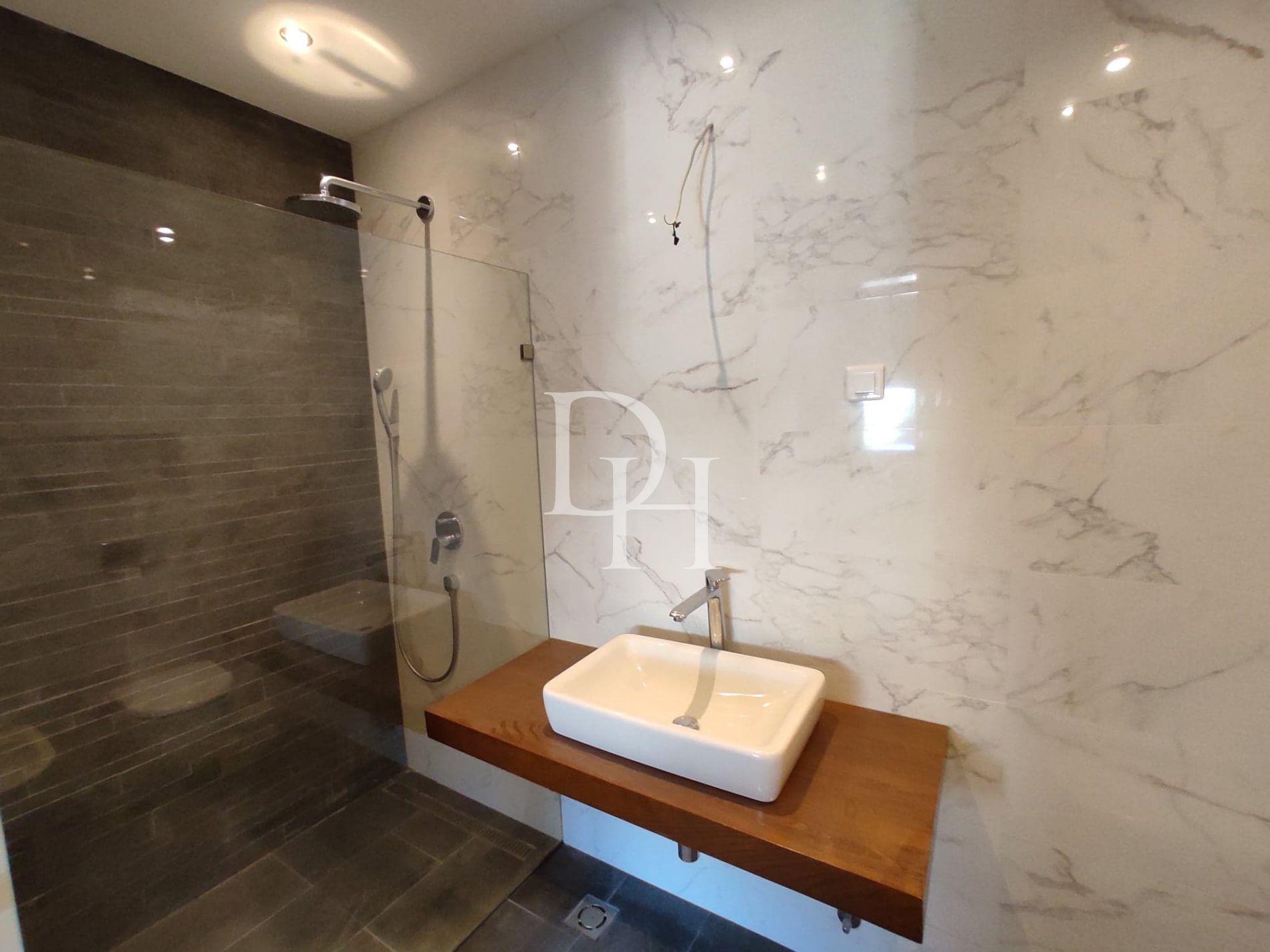 Mieszkania w Budvie, Czarnogóra, 122m2 - koszt 310&nbsp;000€ - Ref: 16202 zdjęcia 12