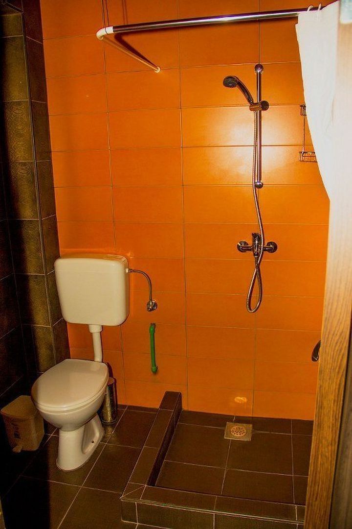 Отель в Тивате, Черногория - стоимость 1&nbsp;450&nbsp;000€ - Ref: 70890 фото 4