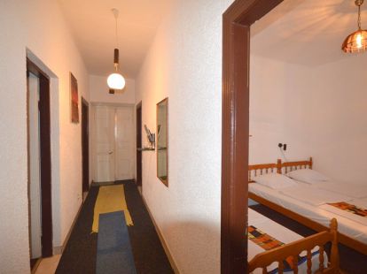 Villa in Tivat, Montenegro, 110m2 - kosten 420&nbsp;000€ - Ref: 10729 foto 10