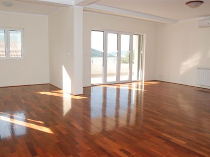 Вилла в Kumbor в Герцег-Нови, Черногория - стоимость 320&nbsp;000€ - Ref: 11041 фото 4