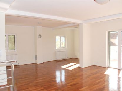 Вилла в Kumbor в Герцег-Нови, Черногория - стоимость 320&nbsp;000€ - Ref: 11041 фото 5