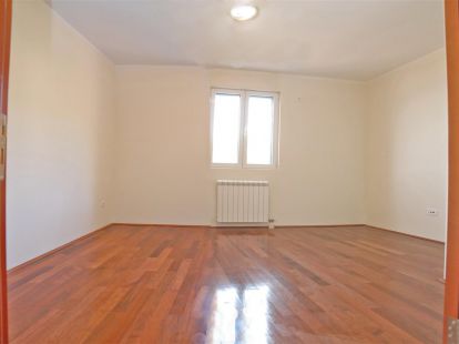 Вилла в Kumbor в Герцег-Нови, Черногория - стоимость 320&nbsp;000€ - Ref: 11041 фото 6