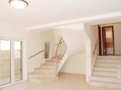 Вилла в Kumbor в Герцег-Нови, Черногория - стоимость 320&nbsp;000€ - Ref: 11041 фото 7